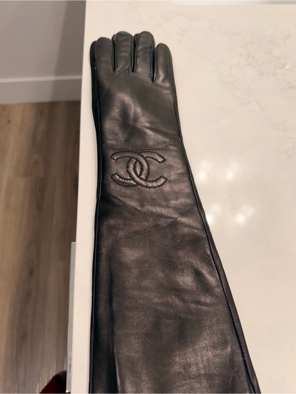 Chanel Black Leather Gloves with Logo Tag
